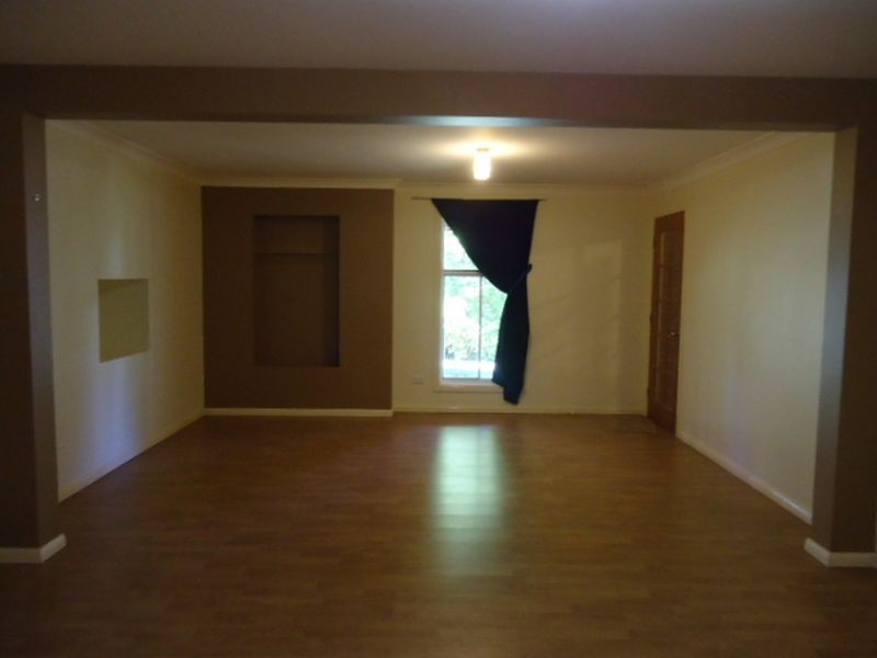 63 Crestview Ave, Kellyville NSW 2155