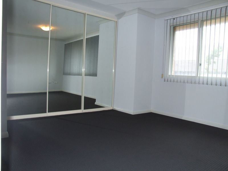 25/392 Windsor Road, Baulkham Hills NSW 2153