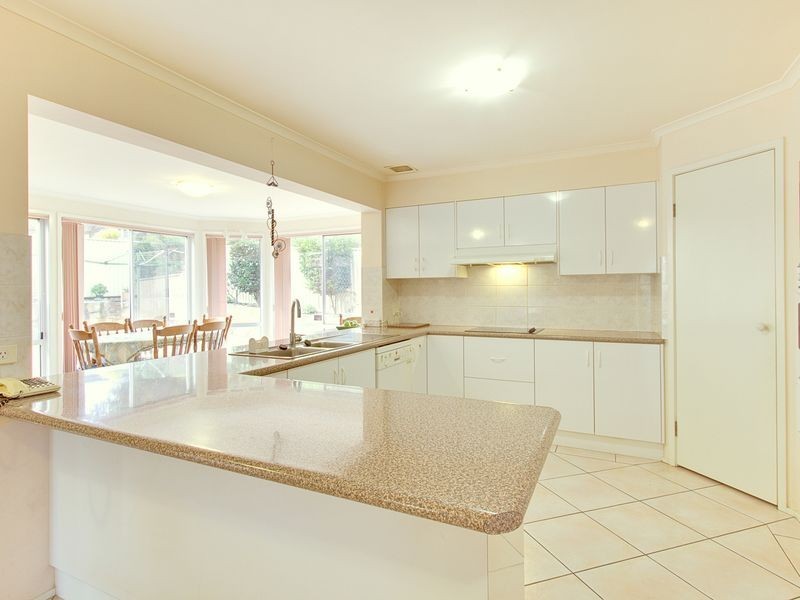 2 Arabella Place, Bella Vista NSW 2153