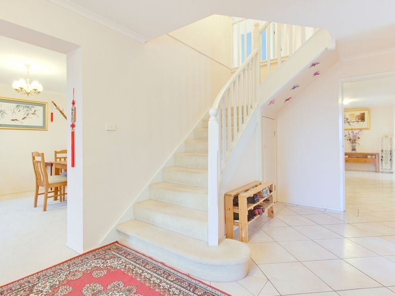 2 Arabella Place, Bella Vista NSW 2153