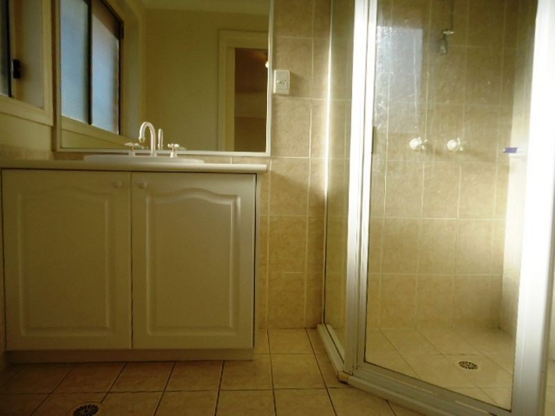 8 Falkirk Court, Kellyville NSW 2155