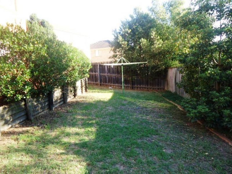 8 Falkirk Court, Kellyville NSW 2155