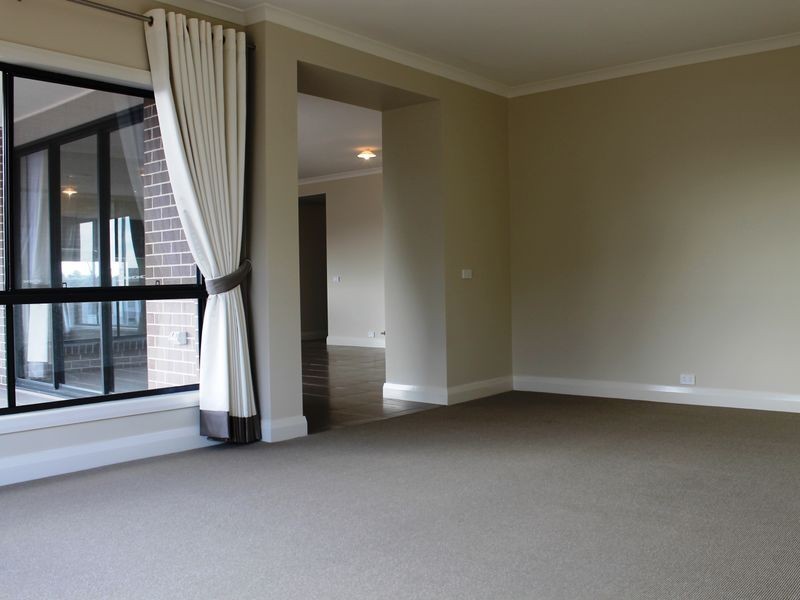 11 Hector Crt, Kellyville NSW 2155