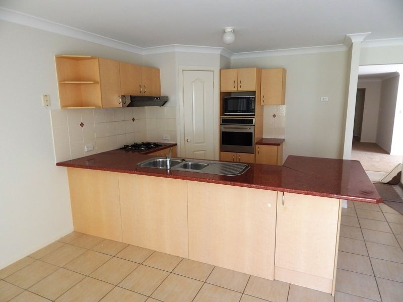 8 Capizzi Place, Castle Hill NSW 2154