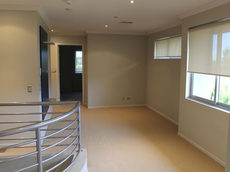 45 Greyfriar Pl, Kellyville NSW 2155