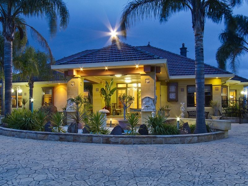 16 Melia Court, Castle Hill NSW 2154