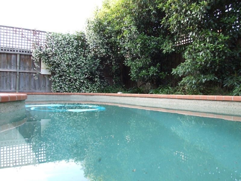 6 Amberlea St, Glenwood NSW 2768