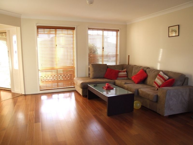 6 Amberlea St, Glenwood NSW 2768