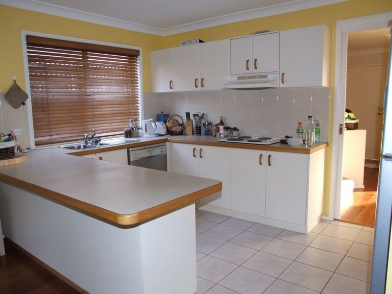 6 Amberlea St, Glenwood NSW 2768