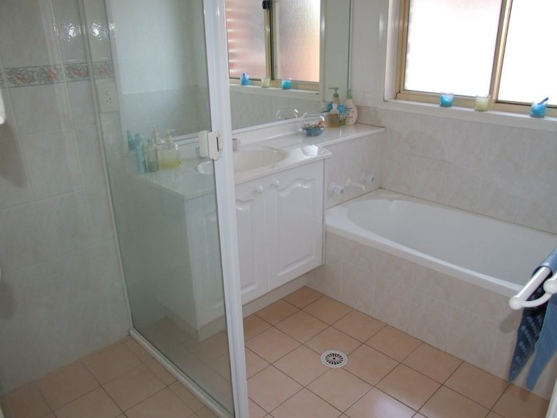 6 Amberlea St, Glenwood NSW 2768