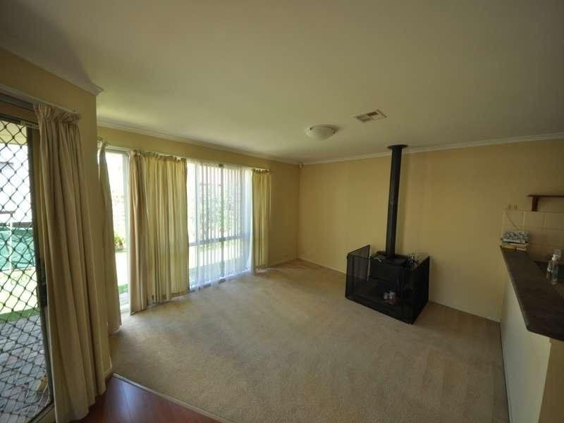 17 HANBURY COURT, Oakden SA 5086