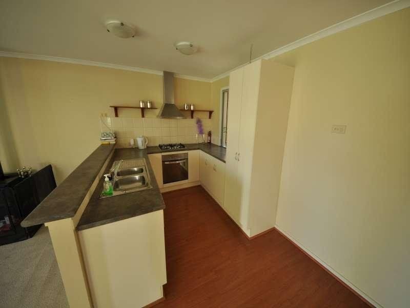 17 HANBURY COURT, Oakden SA 5086