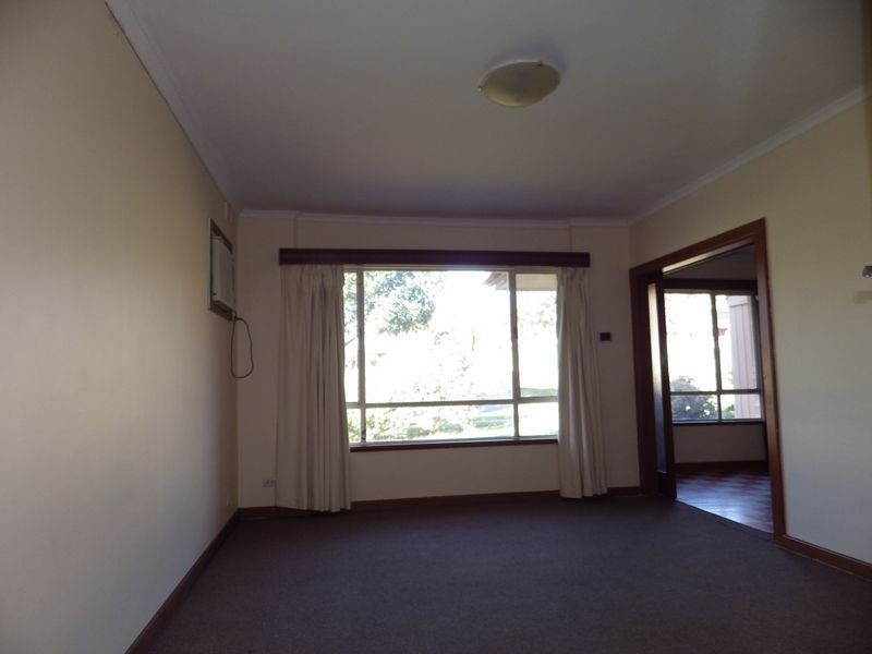 24 JURY AVENUE, Rostrevor SA 5073