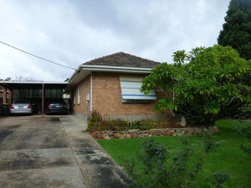 1 CROZIER AVENUE, Modbury SA 5092