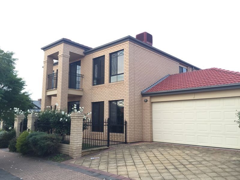 16 Parkview Drive, Mawson Lakes SA 5095