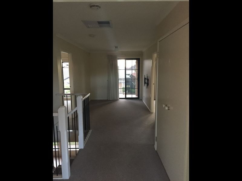 16 Parkview Drive, Mawson Lakes SA 5095