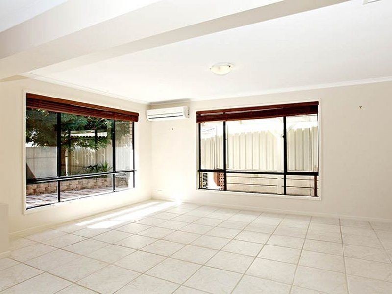 4 Stonewall Place, Greenwith SA 5125