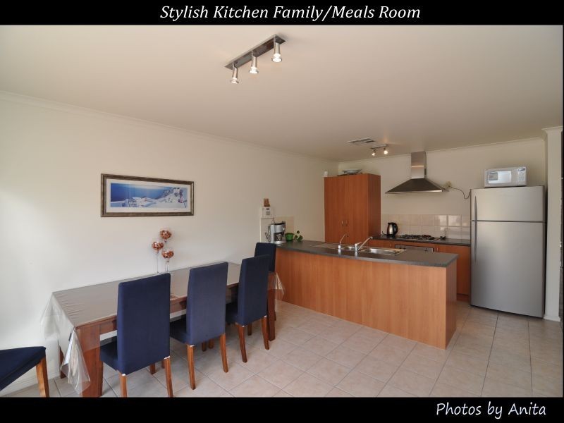 40 Sir Ross Smith Boulevard, Oakden SA 5086