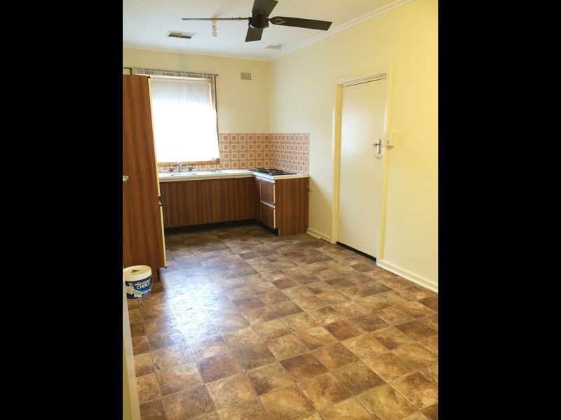 72 Ridley Road, Elizabeth South SA 5112