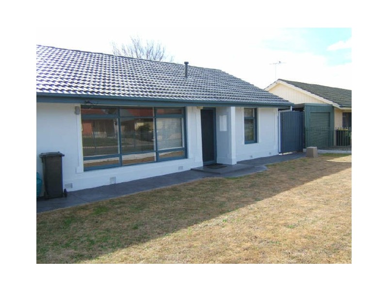 8 Warubi Avenue, Ingle Farm SA 5098