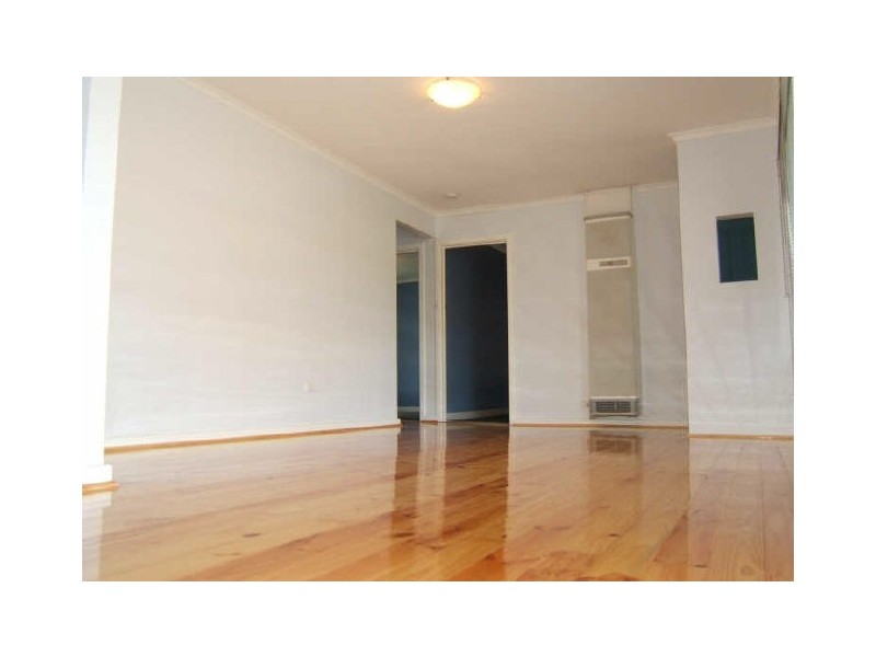 8 Warubi Avenue, Ingle Farm SA 5098