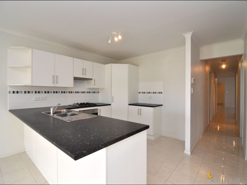 23 Hillsea Avenue, Clearview SA 5085