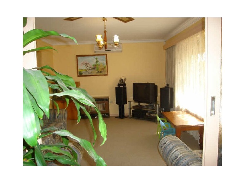 801 North East Road, Valley View SA 5093