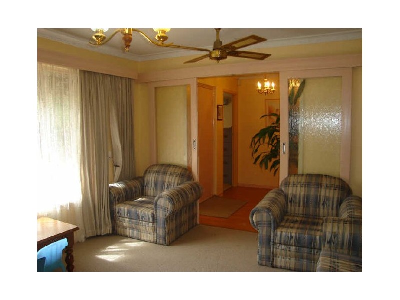 801 North East Road, Valley View SA 5093