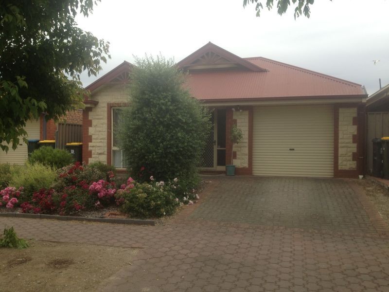 10 Bristol Terrace, Oakden SA 5086