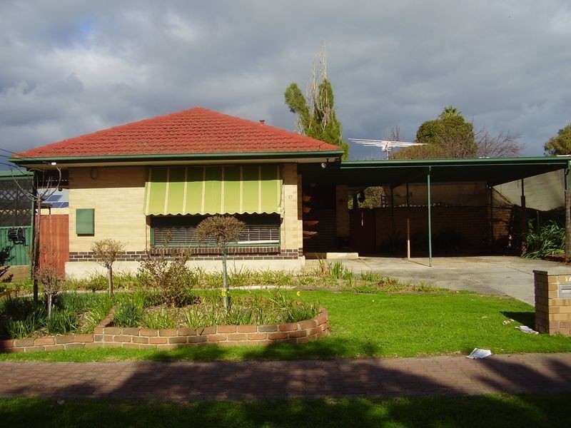 17 Rex Avenue, Gilles Plains SA 5086