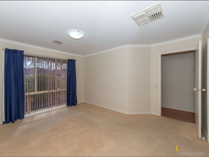 17 Hanbury Court, Oakden SA 5086