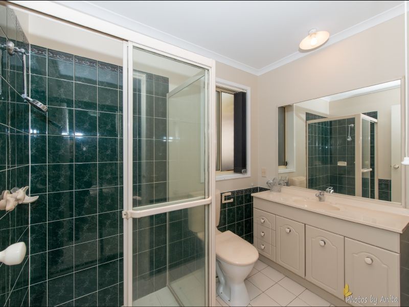 17 Hanbury Court, Oakden SA 5086