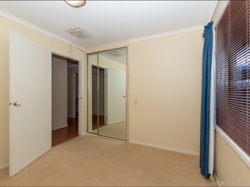 17 Hanbury Court, Oakden SA 5086