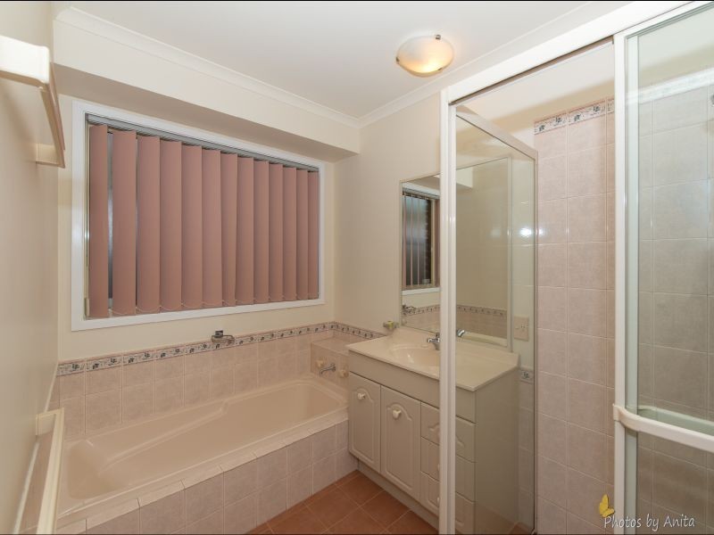 17 Hanbury Court, Oakden SA 5086