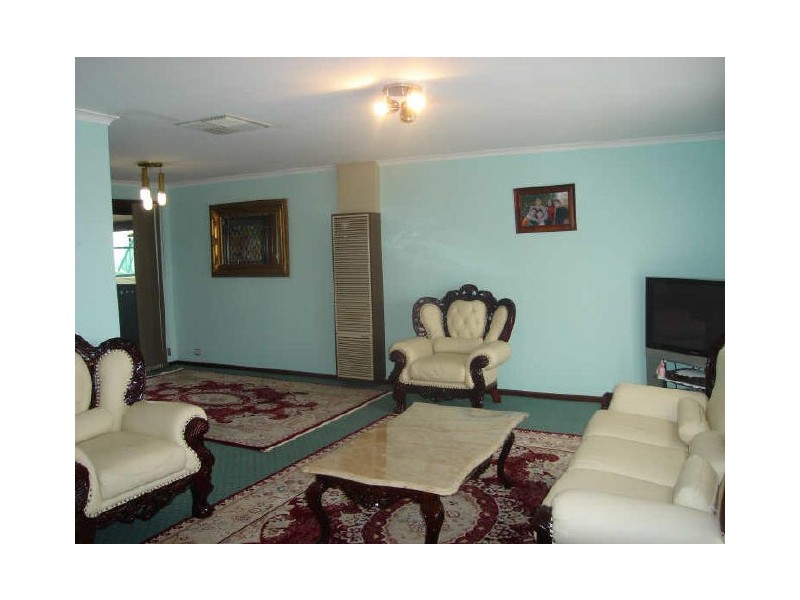 20 Robert Court, Para Hills SA 5096