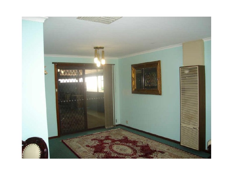 20 Robert Court, Para Hills SA 5096