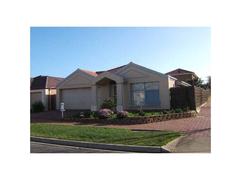 27 Dovecote Street, Oakden SA 5086