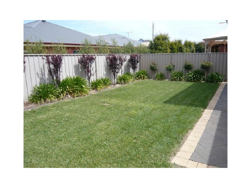 8 Paxton Avenue, Northgate SA 5085