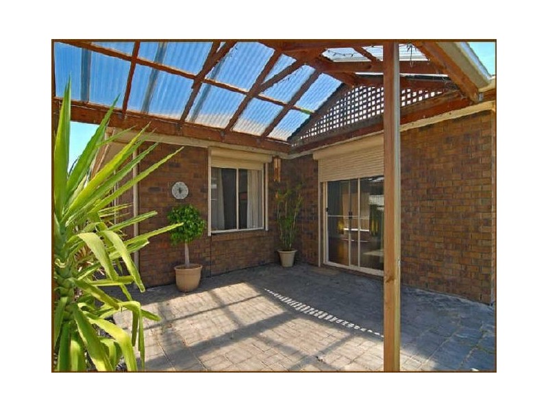 16 Victoria Drive, Oakden SA 5086