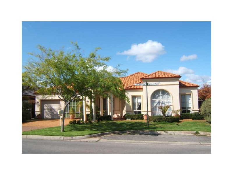 26 Saltram Parade, Oakden SA 5086