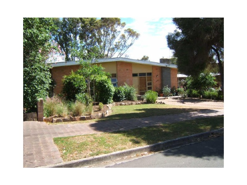 18 Meadowvale Road, Athelstone SA 5076