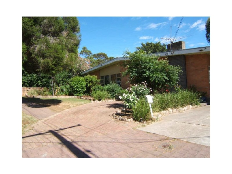 18 Meadowvale Road, Athelstone SA 5076