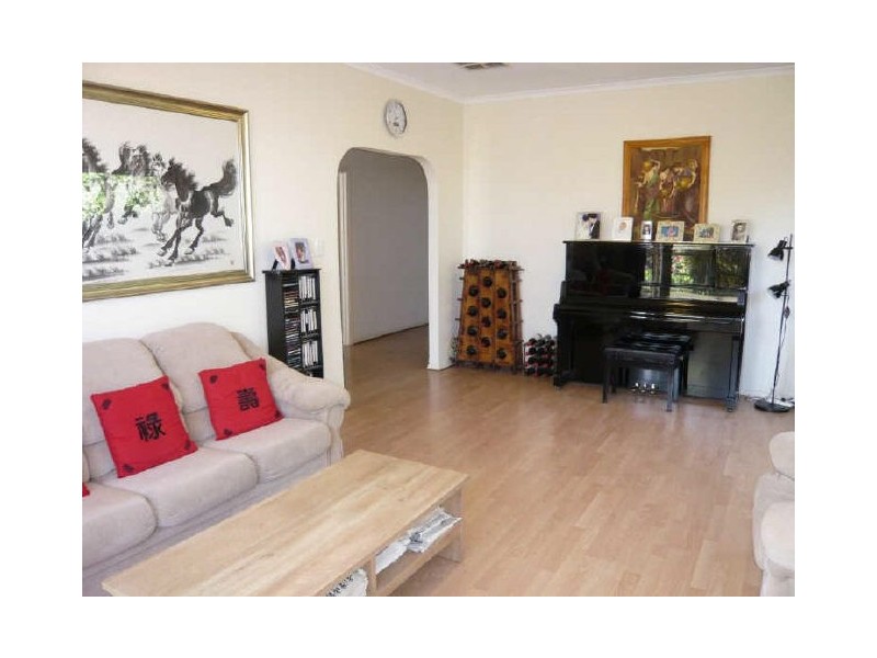 2 Gray Street, Hillcrest SA 5086