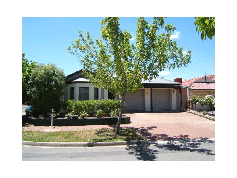 18 Hanbury Court, Oakden SA 5086