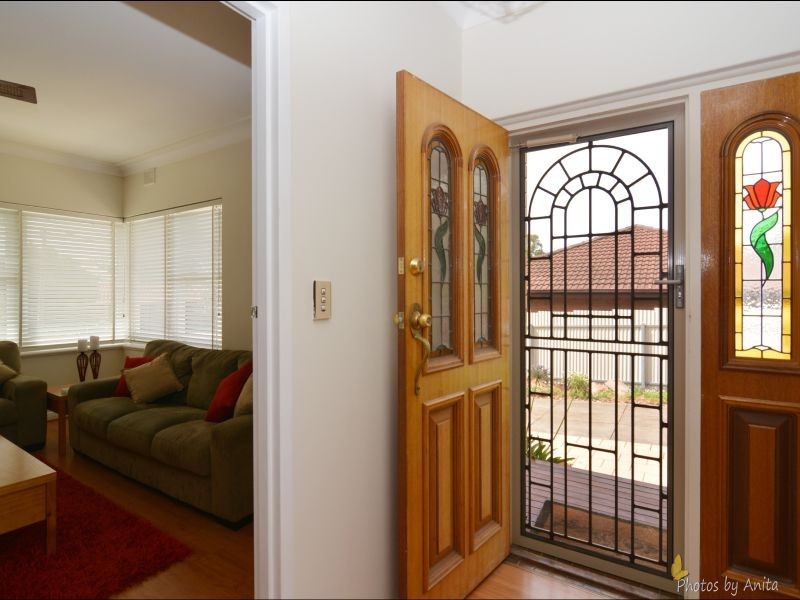 156 Brougham Drive, Valley View SA 5093