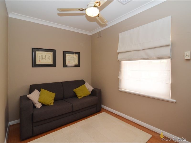 156 Brougham Drive, Valley View SA 5093