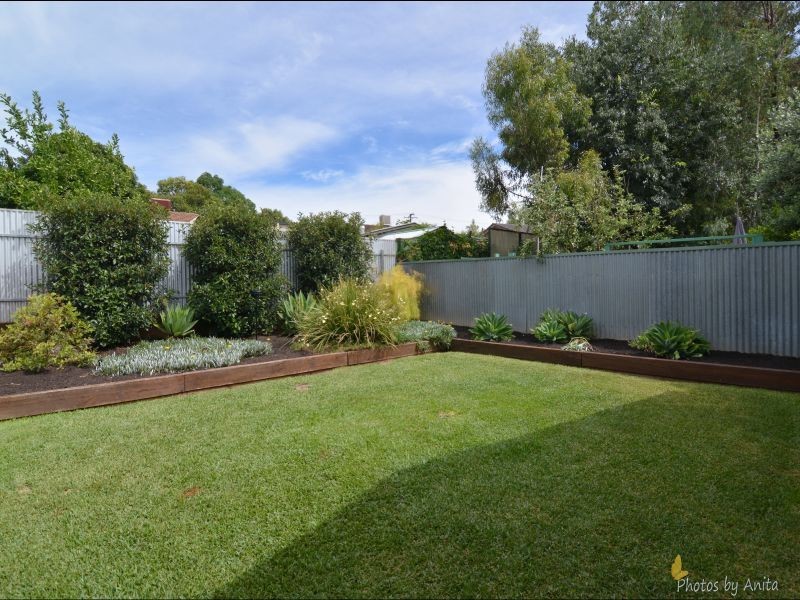 156 Brougham Drive, Valley View SA 5093