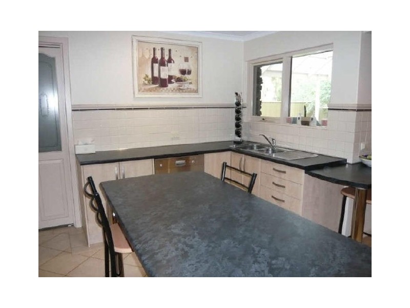 6 Bowman Court, Redwood Park SA 5097