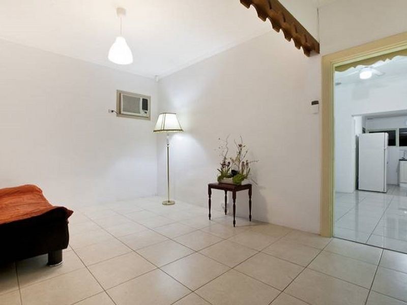 208 Hampstead Road, Clearview SA 5085