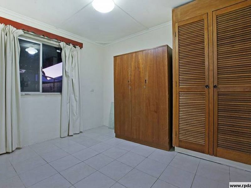 208 Hampstead Road, Clearview SA 5085